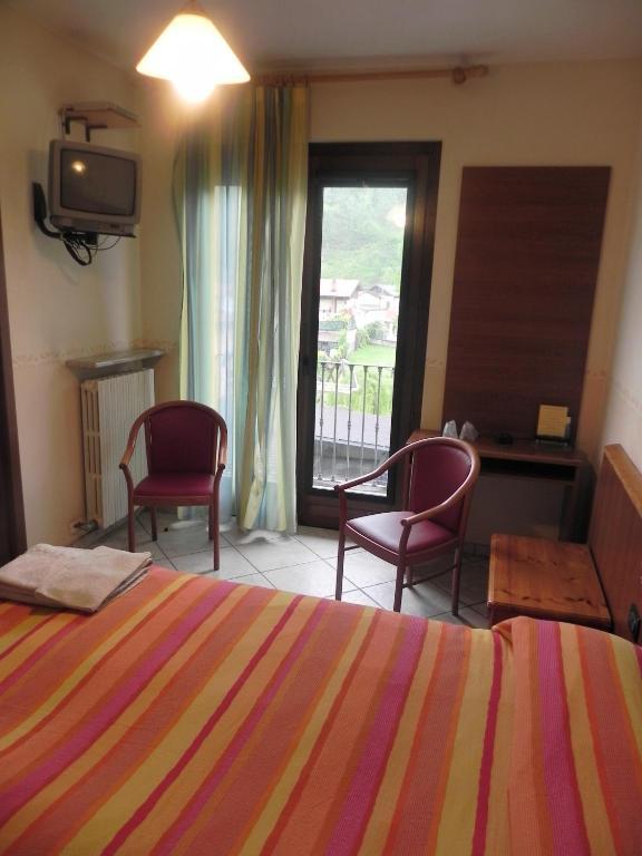 Hotel Ristorante Belsito Borgo San Dalmazzo Exteriör bild
