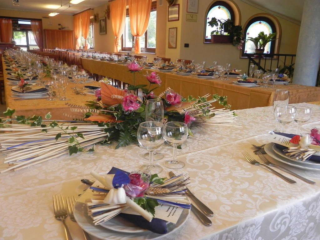 Hotel Ristorante Belsito Borgo San Dalmazzo Exteriör bild