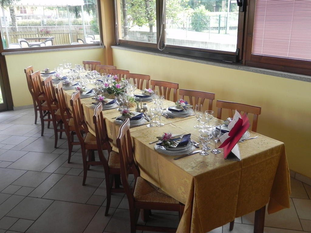 Hotel Ristorante Belsito Borgo San Dalmazzo Exteriör bild